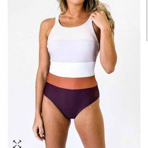 Nani Women's Colorblock One Piece Swimsuit